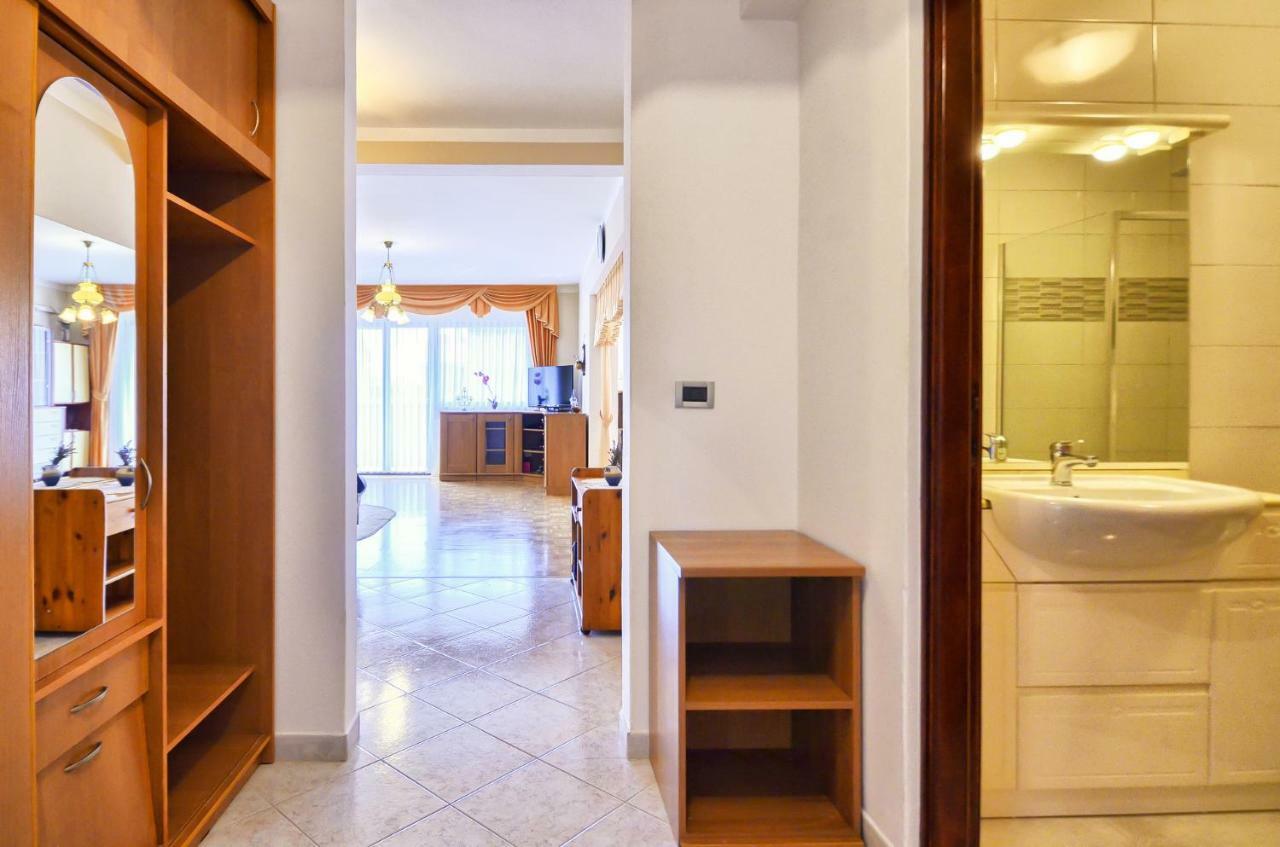 Apartment Pecirep Пула Екстериор снимка